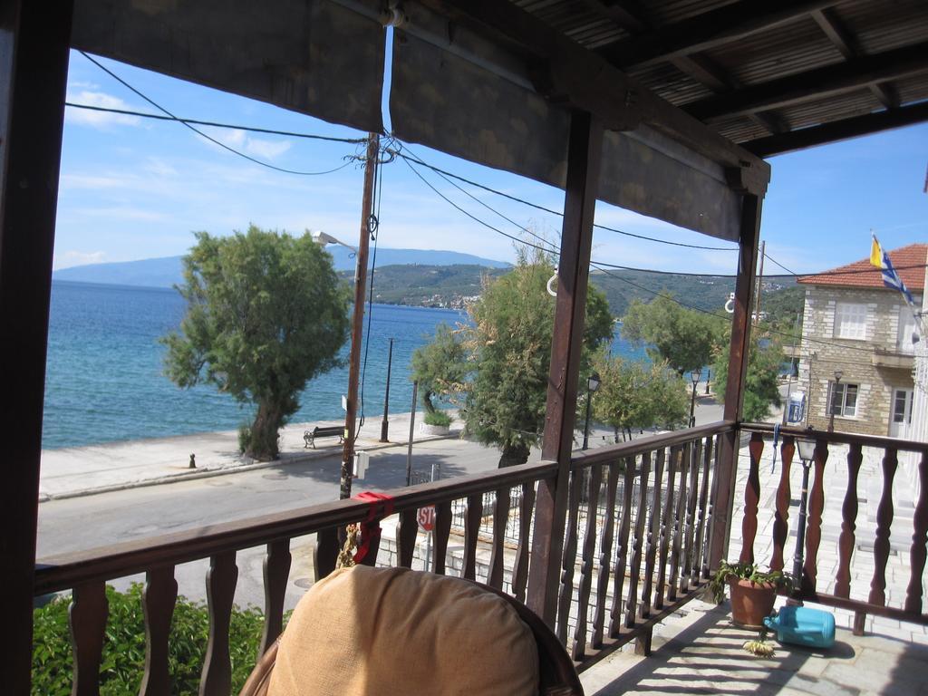 Ferienwohnung Gorgona Milína Exterior foto