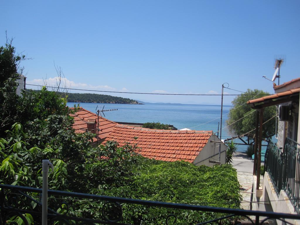 Ferienwohnung Gorgona Milína Exterior foto