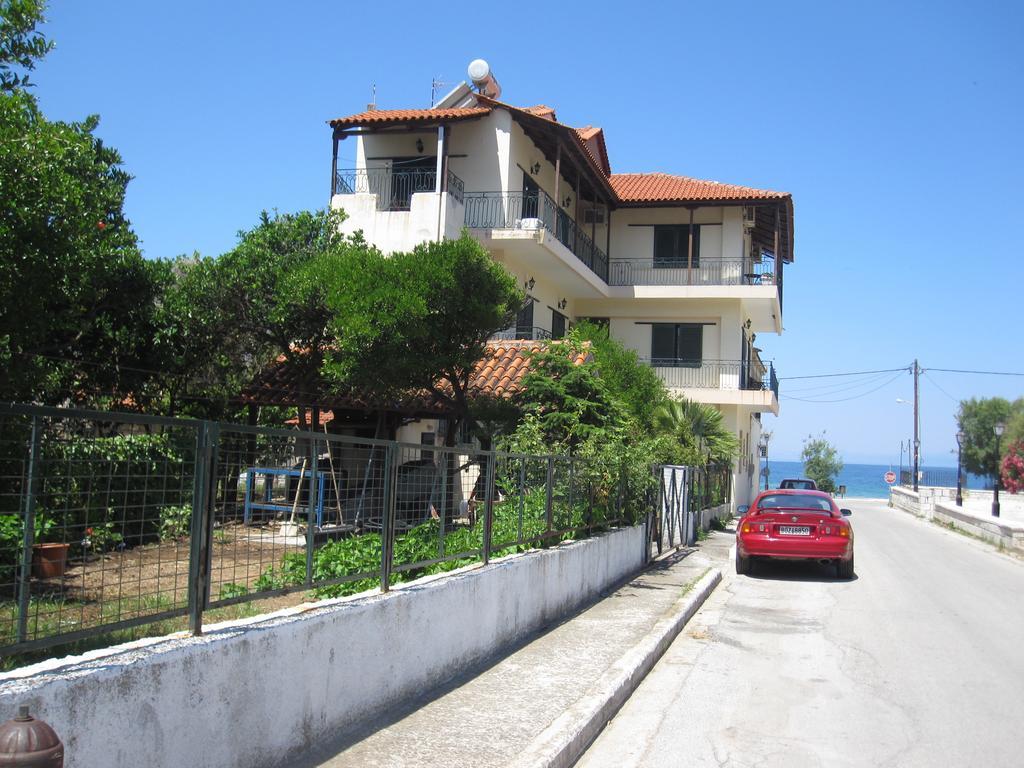 Ferienwohnung Gorgona Milína Exterior foto