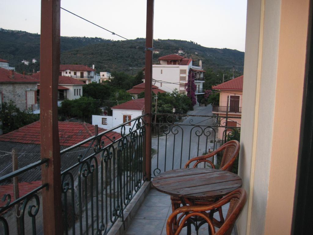 Ferienwohnung Gorgona Milína Exterior foto